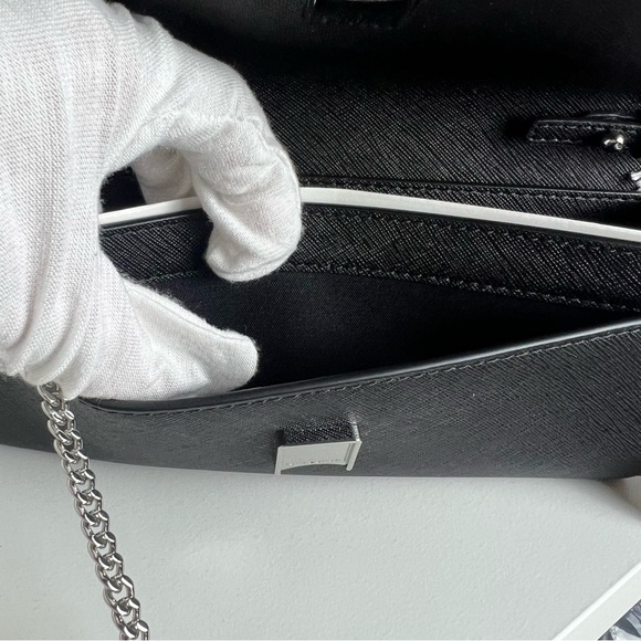 NWT Tory Burch Emerson Wallet On A Chain - Picture 11 of 14